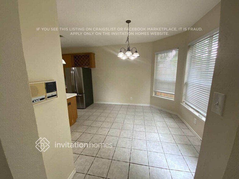 Building Photo - 6120 Pinwood Cir