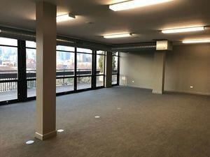 Building Photo - 1070 W 15th St