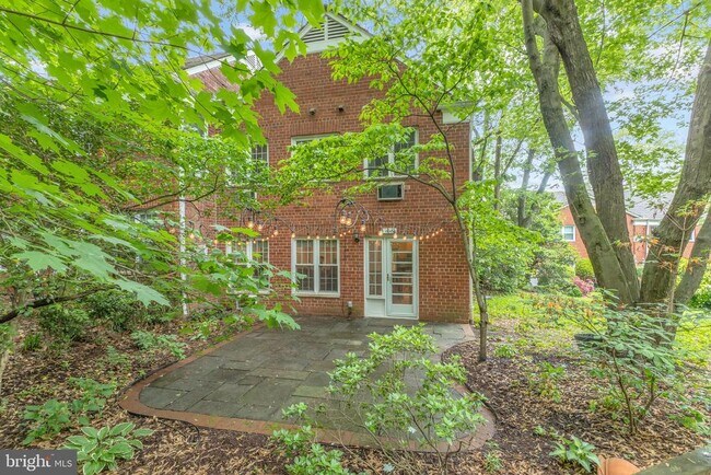 Building Photo - 1618 Fitzgerald Ln