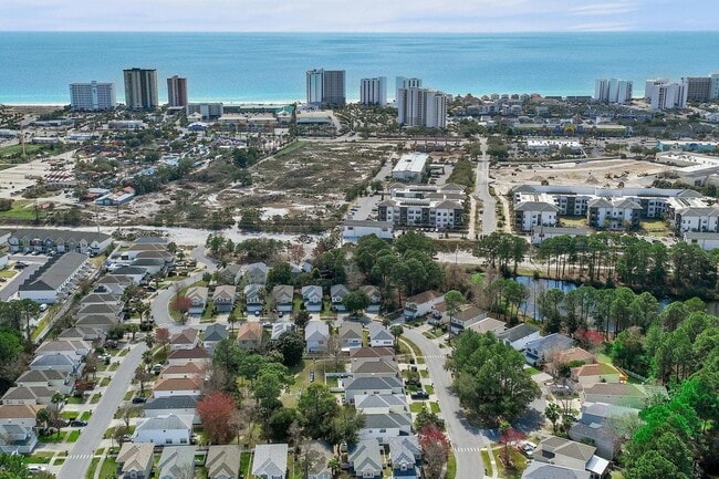 Building Photo - 271 Twin Lakes Ln