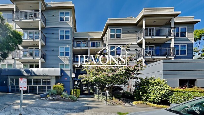 Building Photo - Stunning property in the heart of Seattle!