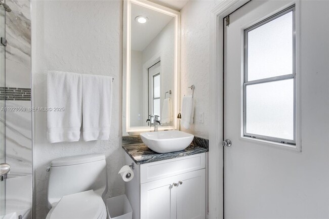 Building Photo - 11115 Boca Woods Ln