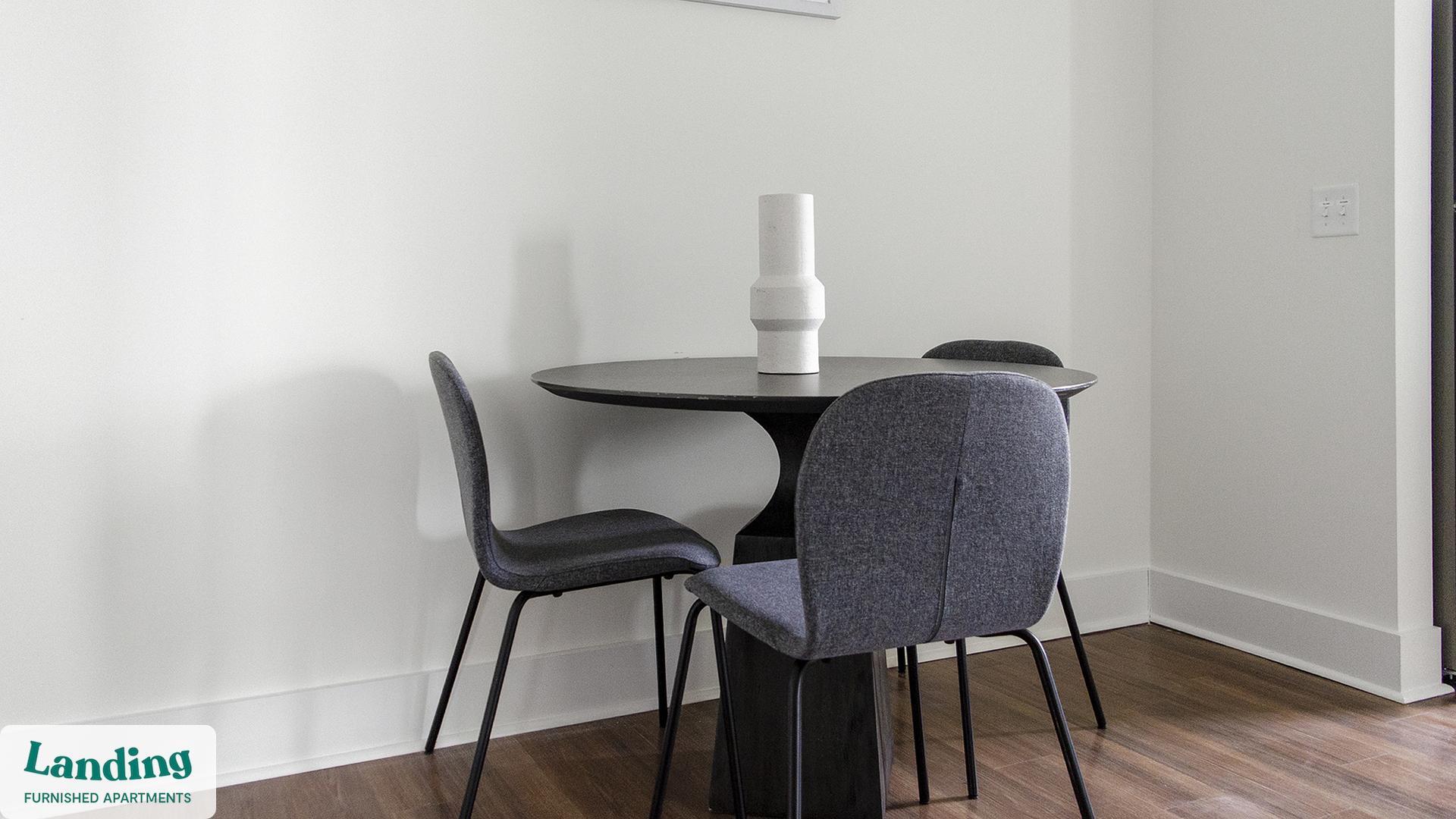 Building Photo - 901 Kelly Green Ln