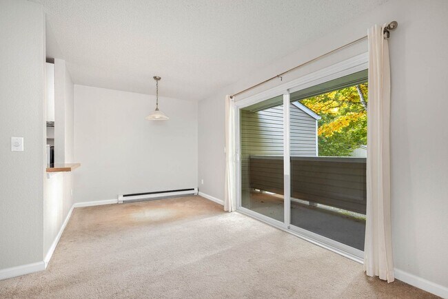 Building Photo - 12513 NE 130th Way