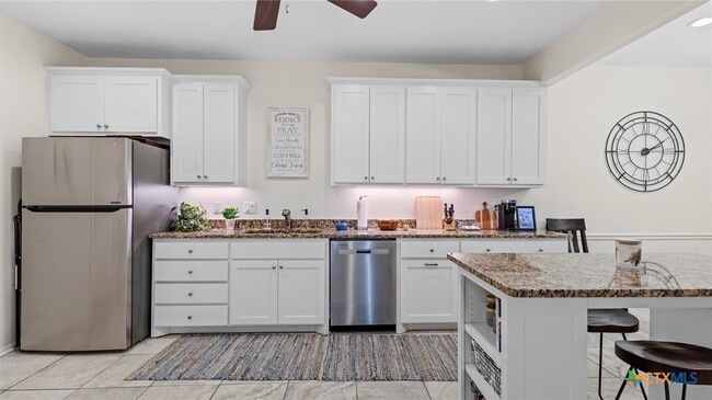 Building Photo - 2321 Brittany Grace