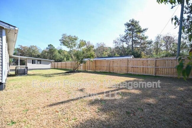 Building Photo - 2789 McLean Chapel Church Rd
