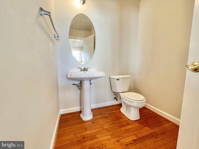 Building Photo - 8090 Whispering Wind Ln