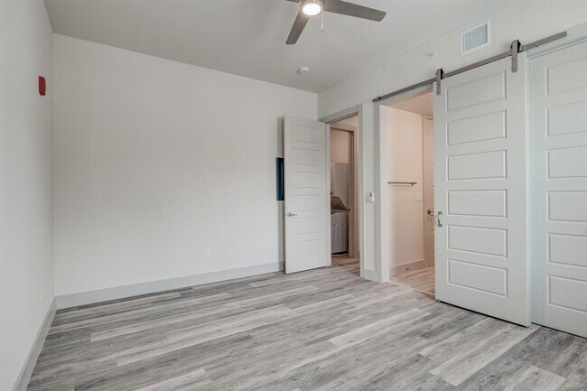 Building Photo - 2712 Wingate St