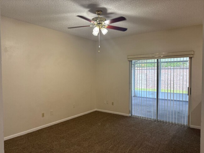 Building Photo - 2861 Falling Tree Cir
