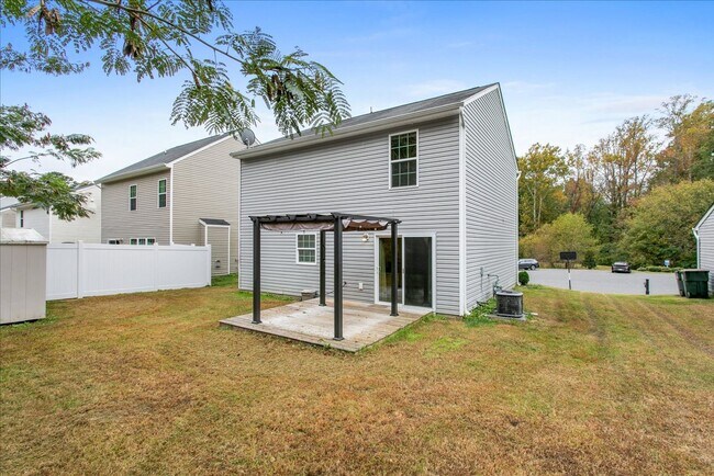 Building Photo - 118 Emma Rose Ct