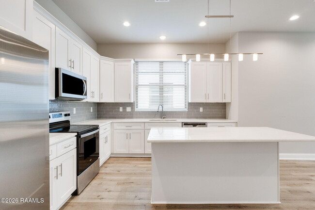 Building Photo - 118 Gadwall Dr