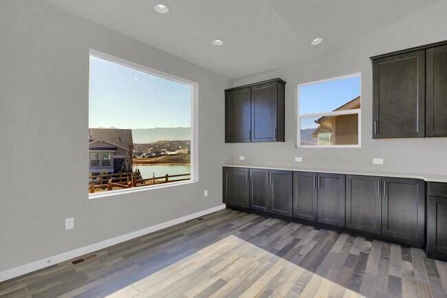 Building Photo - 15782 Lake Mist Dr