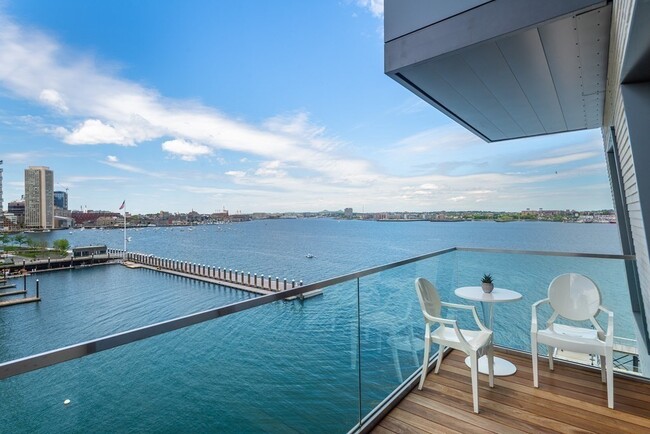 Building Photo - 300 Pier 4 Blvd