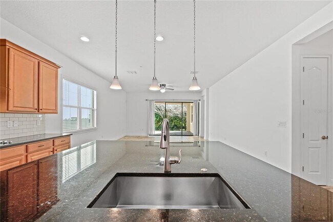 Building Photo - 9894 Mere Pkwy