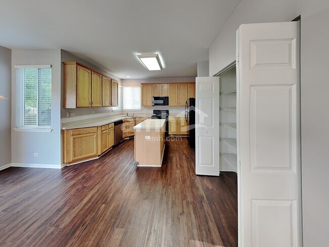 Building Photo - 1756 Wick Way