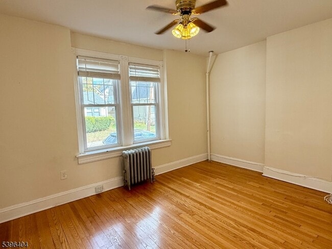 Building Photo - 8 William St