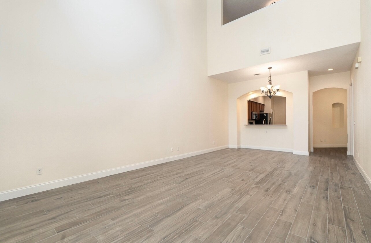 Building Photo - 8410 Maria Ct