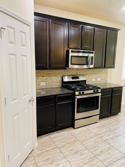Building Photo - 21731 Tinsley Trails
