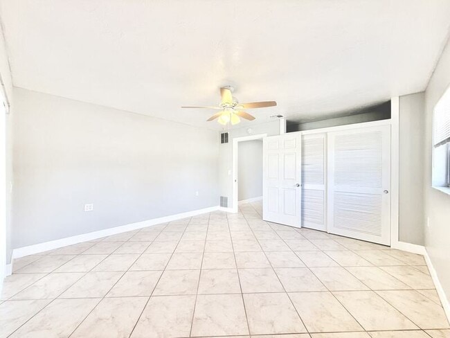 Building Photo - 4440 Maceachen Blvd