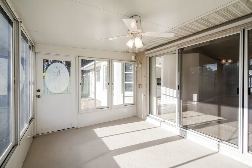 Building Photo - 848 Guild Dr