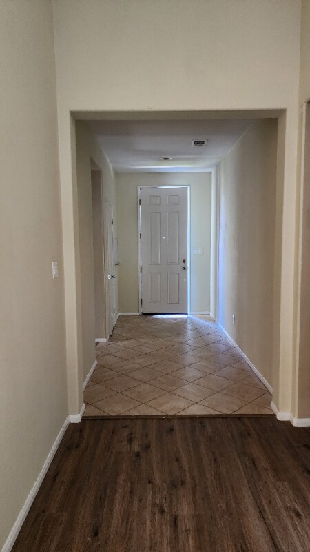 Building Photo - 12207 Trackside Dr