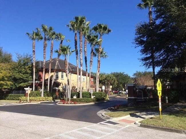 Building Photo - 2141 Portofino Pl