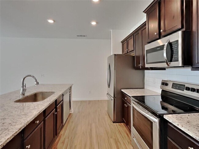 Building Photo - 289 Whitetail Cir