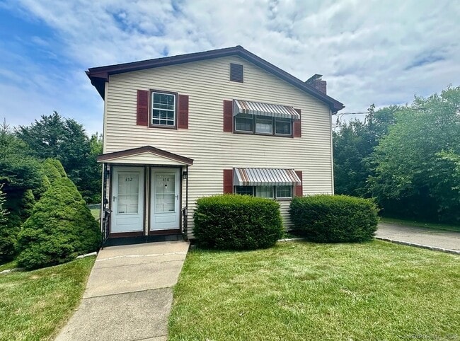 Building Photo - 432 Wiklund Ave