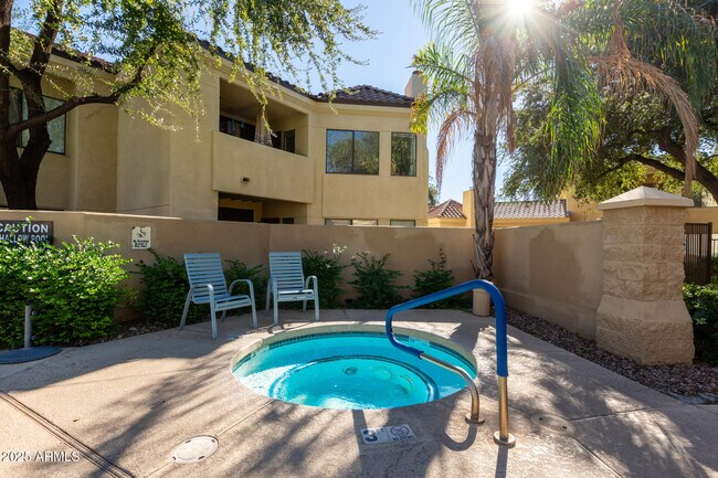 Building Photo - 7575 E Indian Bend Rd