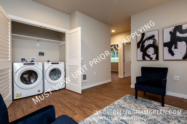 Building Photo - Move In Special - Financing Available - 3 ...