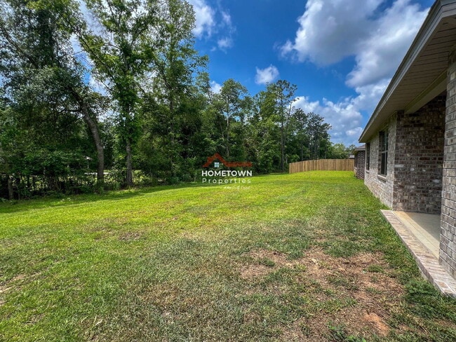 Building Photo - 6351 Burrow Ln