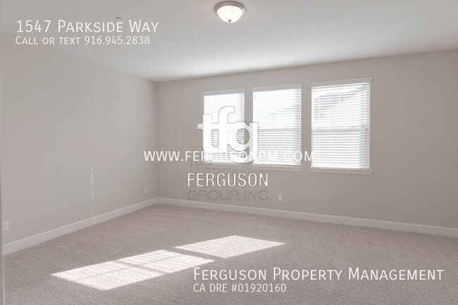 Building Photo - 1547 Parkside Way