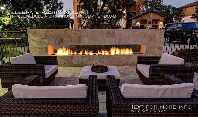Building Photo - The Marquis at Barton Trails