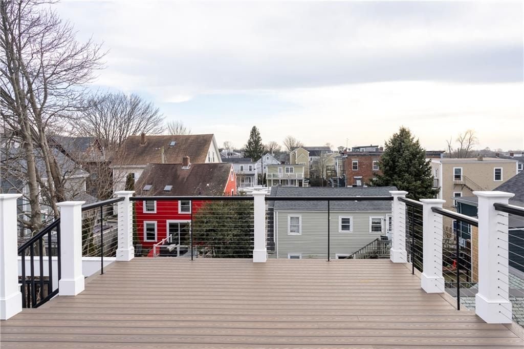 Building Photo - 7 Dearborn St