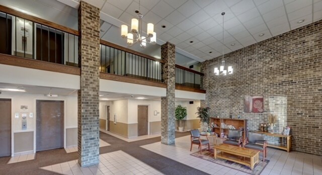 Building Photo - 1460 Fairlane Dr