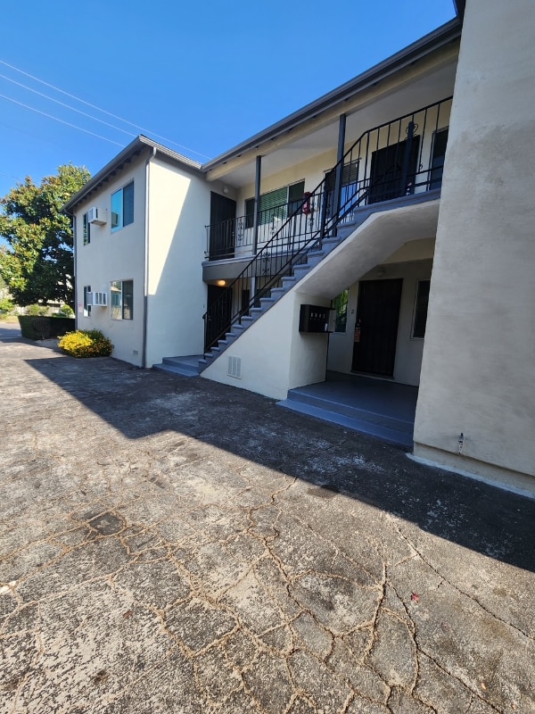 Building Photo - 6640 Woodman Ave