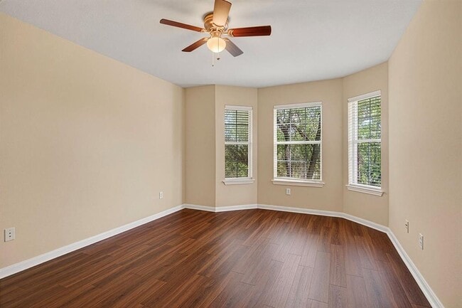 Building Photo - 4489 Western Lake Dr