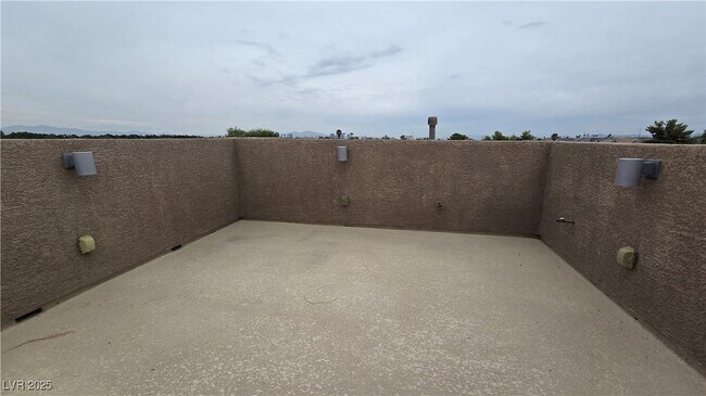 Building Photo - 5556 Cornadelo Range Rd