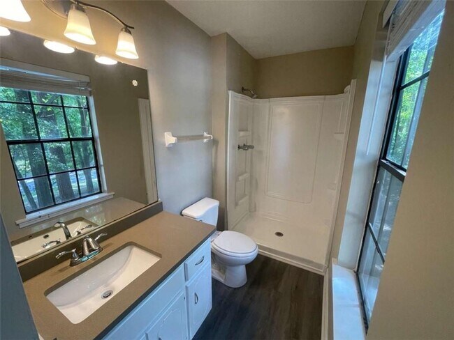 Building Photo - 55 Hunt Ridge Dr