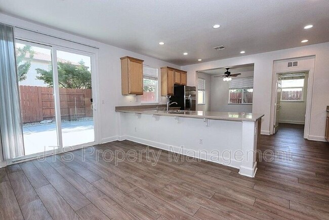 Building Photo - 150 Allaire Cir