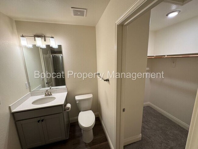 Building Photo - 1249 Correlli Ct