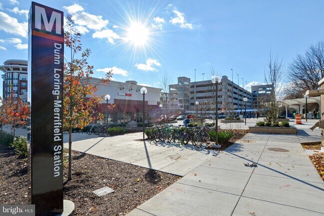 Building Photo - 9106 Suede Ct
