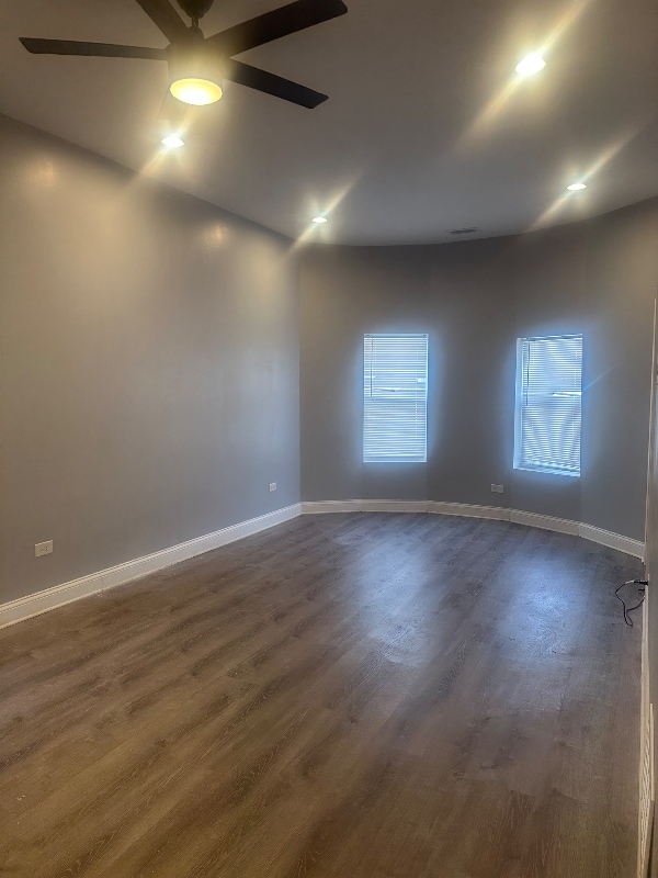 Building Photo - 7627 S Lowe Ave