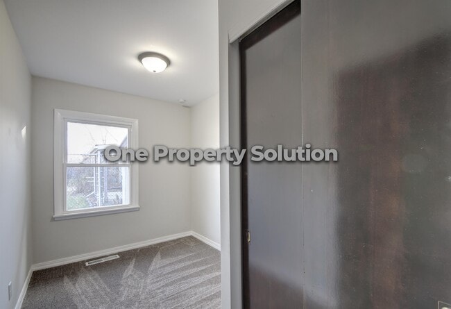 Building Photo - 6615 Rhode Island Ave