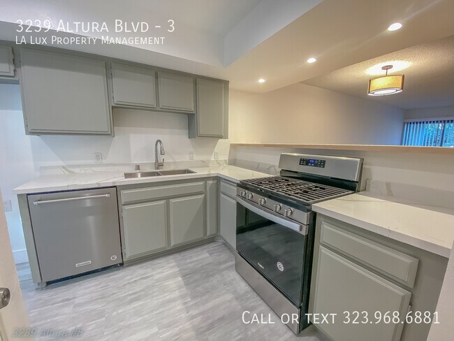 Primary Photo - 3239 Altura Ave