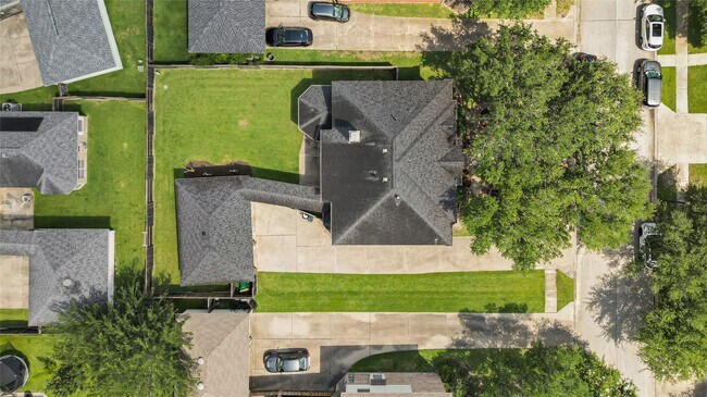 Building Photo - 17314 Laguna Trail Dr