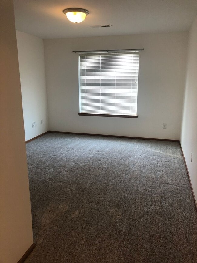 Building Photo - Adult Community (age restricted)