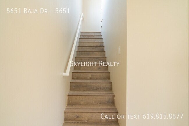 Building Photo - 5651 Baja Dr