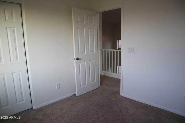 Building Photo - 35161 N Bandolier Dr