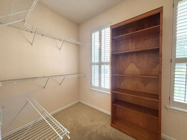 Building Photo - Available now. Great 3 BR/2.5 BA Home Avai...